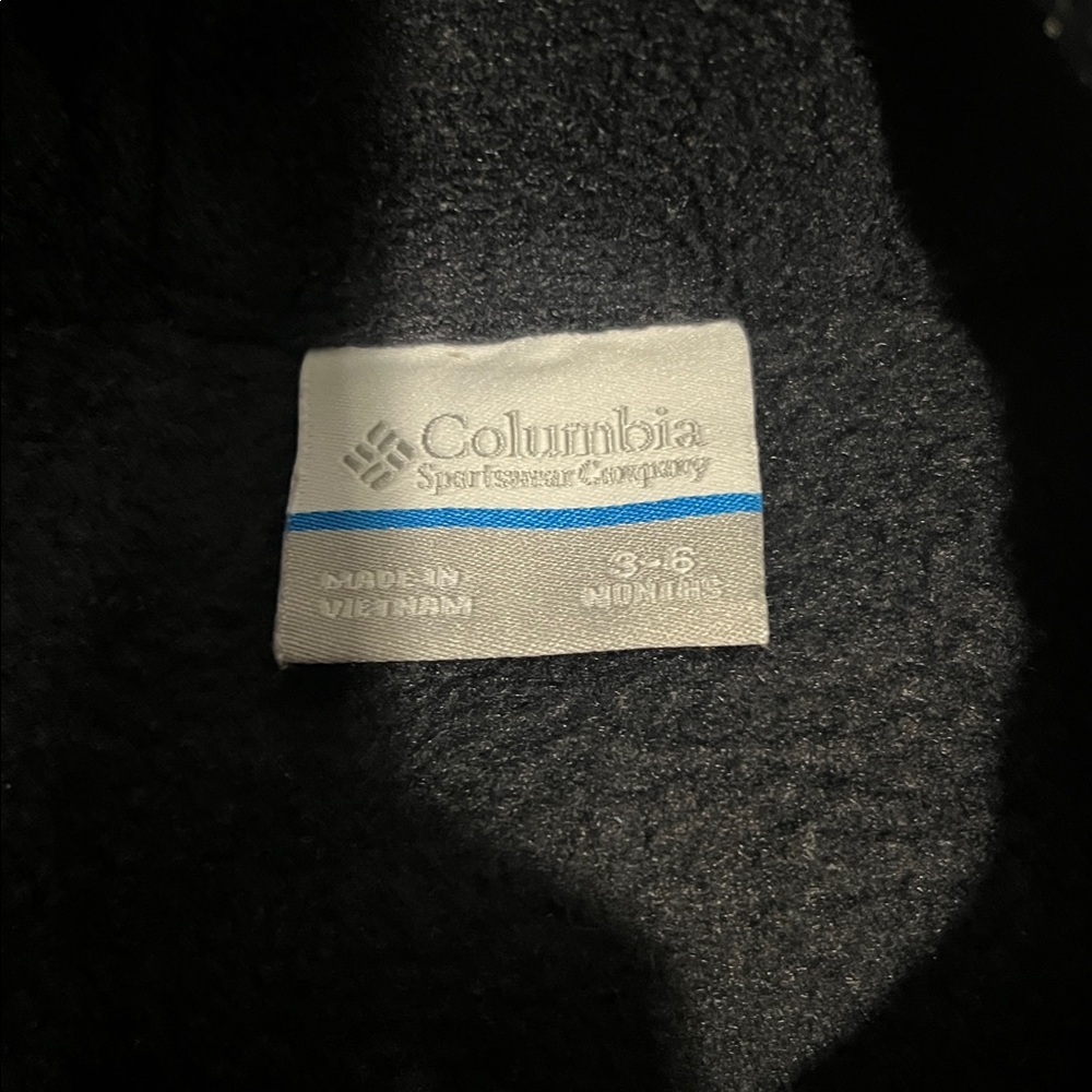 Columbia Camo Hooded Jacket - Picture 2 of 4